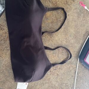 Lululemon size 10 wunder train bra cup size C/D
